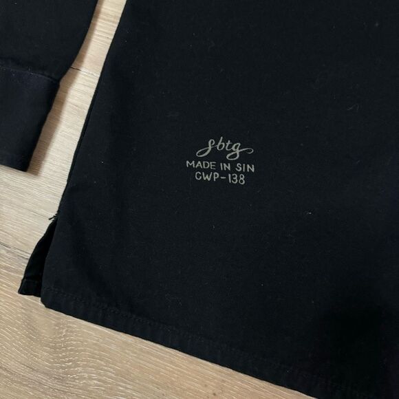 Limited Edition DC Shoe Co Black Button Up Shirt Tiger And Bones Graphic Size M - Picture 7 of 9